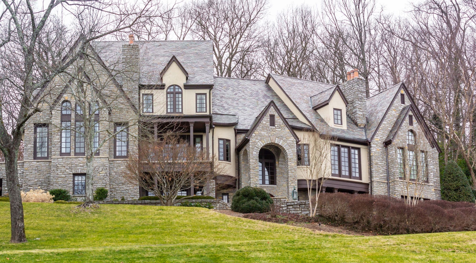 Richard E. Martin House, a street facing historic residence in Forest Hills, Tennessee